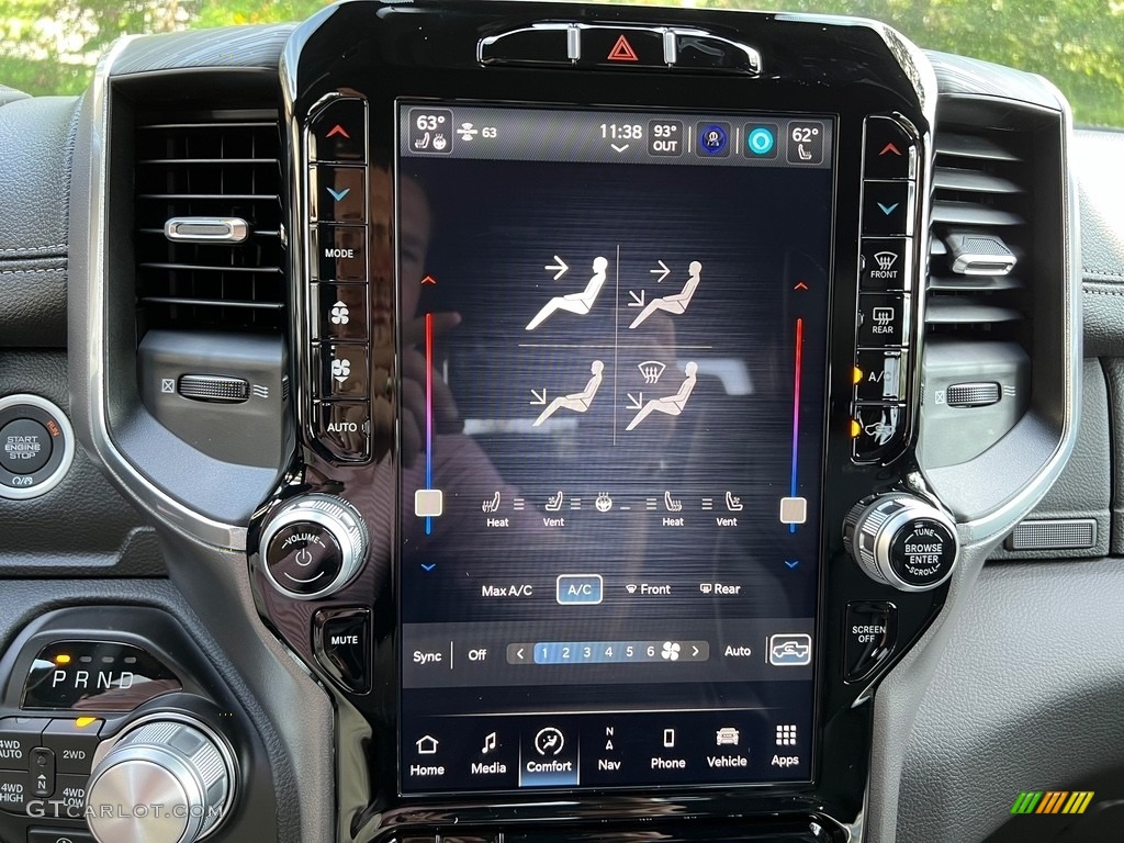 2024 Ram 1500 Laramie Crew Cab 4x4 Controls Photo #146554583