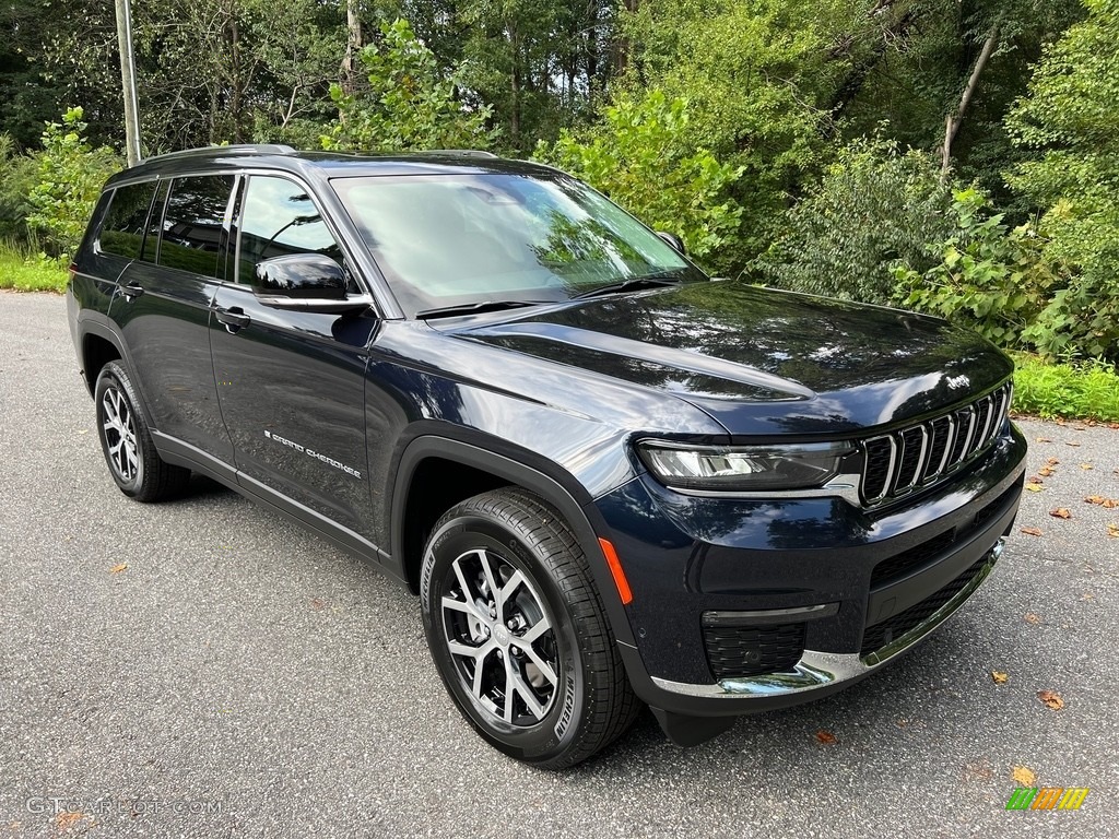 2023 Jeep Grand Cherokee L Limited 4x4 Exterior Photos