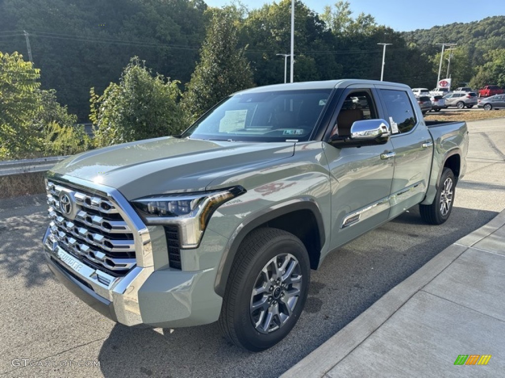 2024 Toyota Tundra 1794 Edition CrewMax 4x4 Exterior Photos