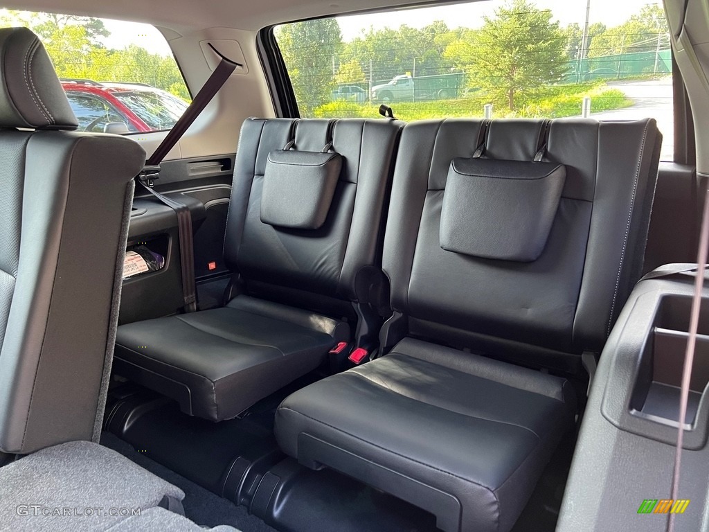 2023 Toyota 4Runner Limited Rear Seat Photos