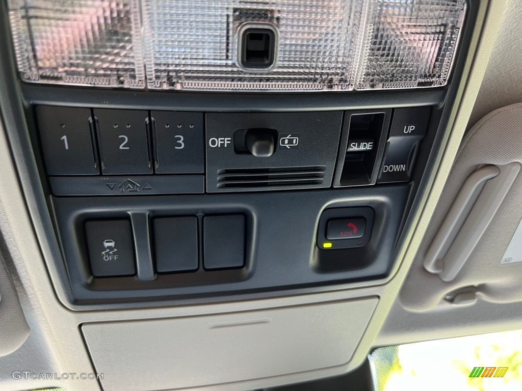 2023 Toyota 4Runner Limited Controls Photos