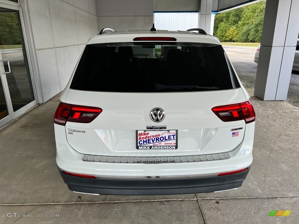 2020 Tiguan SE 4MOTION - Pure White / Titan Black photo #8