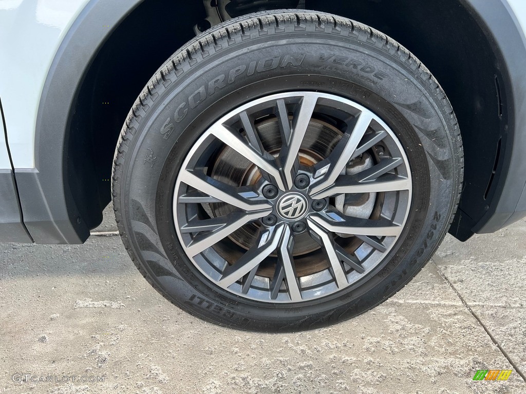 2020 Tiguan SE 4MOTION - Pure White / Titan Black photo #13