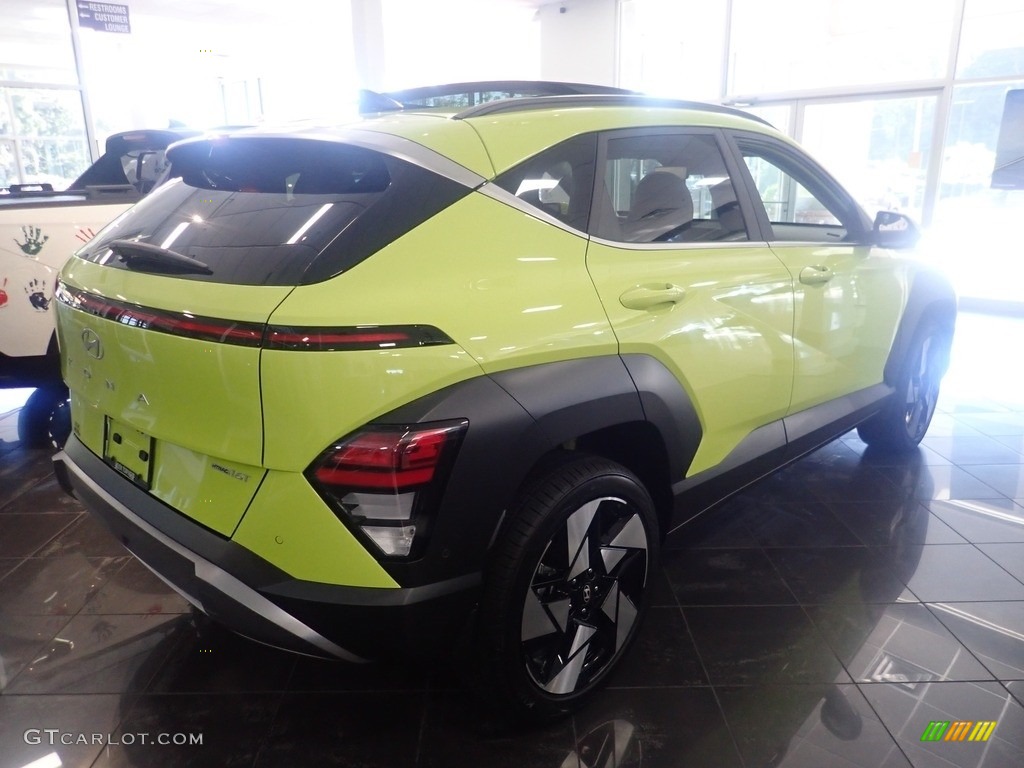 2024 Kona Limited AWD - Neoteric Yellow / Gray photo #2