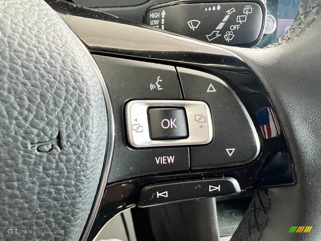 2020 Tiguan SE 4MOTION - Pure White / Titan Black photo #19