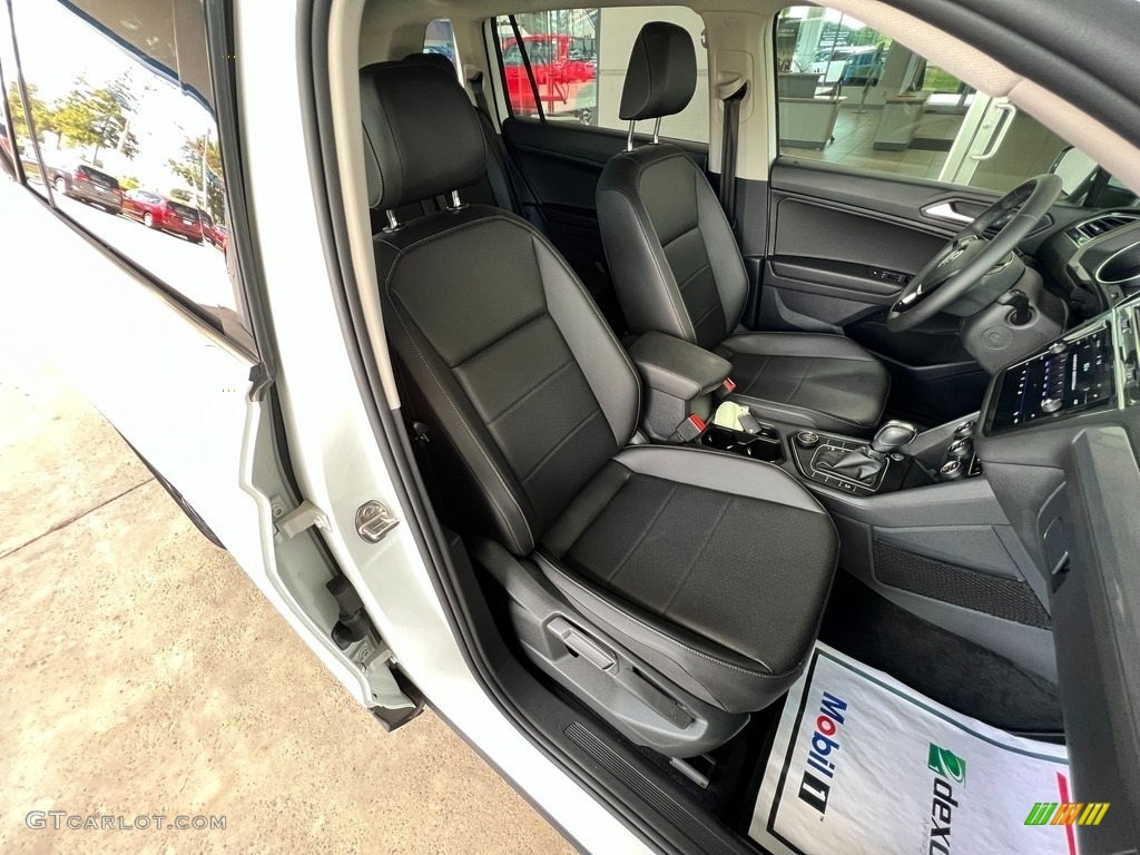 2020 Tiguan SE 4MOTION - Pure White / Titan Black photo #23