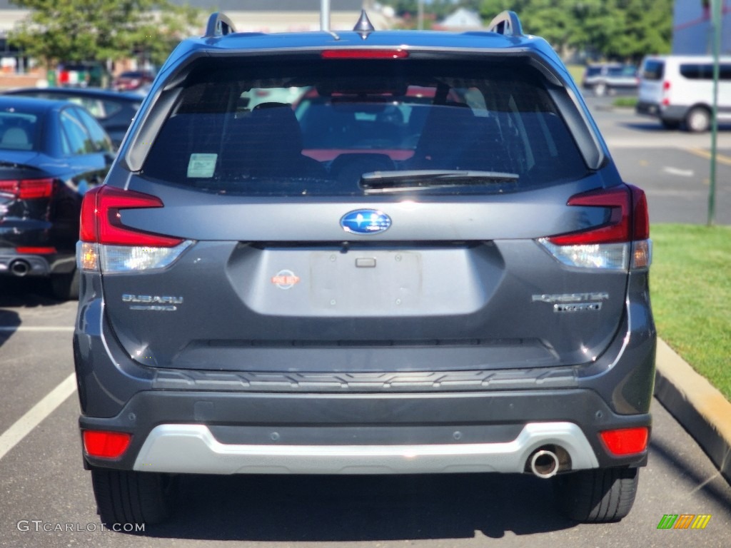 2020 Forester 2.5i Touring - Magnetite Gray Metallic / Black photo #4