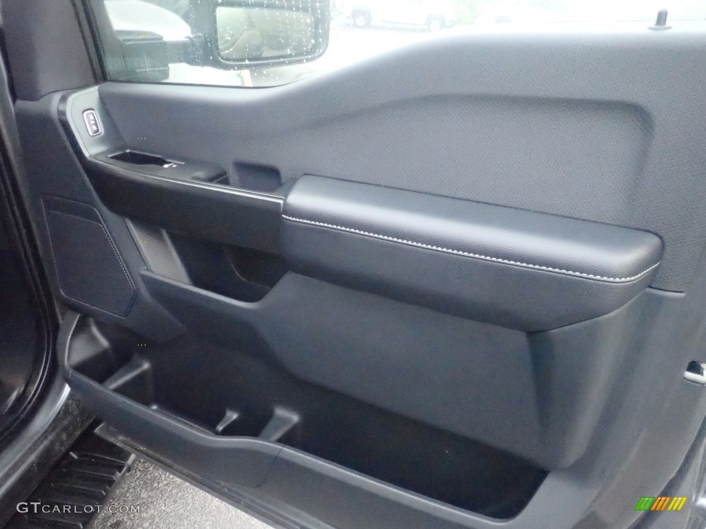 2022 F150 STX SuperCrew 4x4 - Carbonized Gray Metallic / Black photo #14