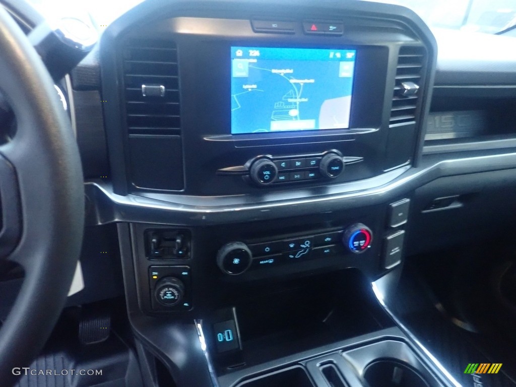 2022 F150 STX SuperCrew 4x4 - Carbonized Gray Metallic / Black photo #25