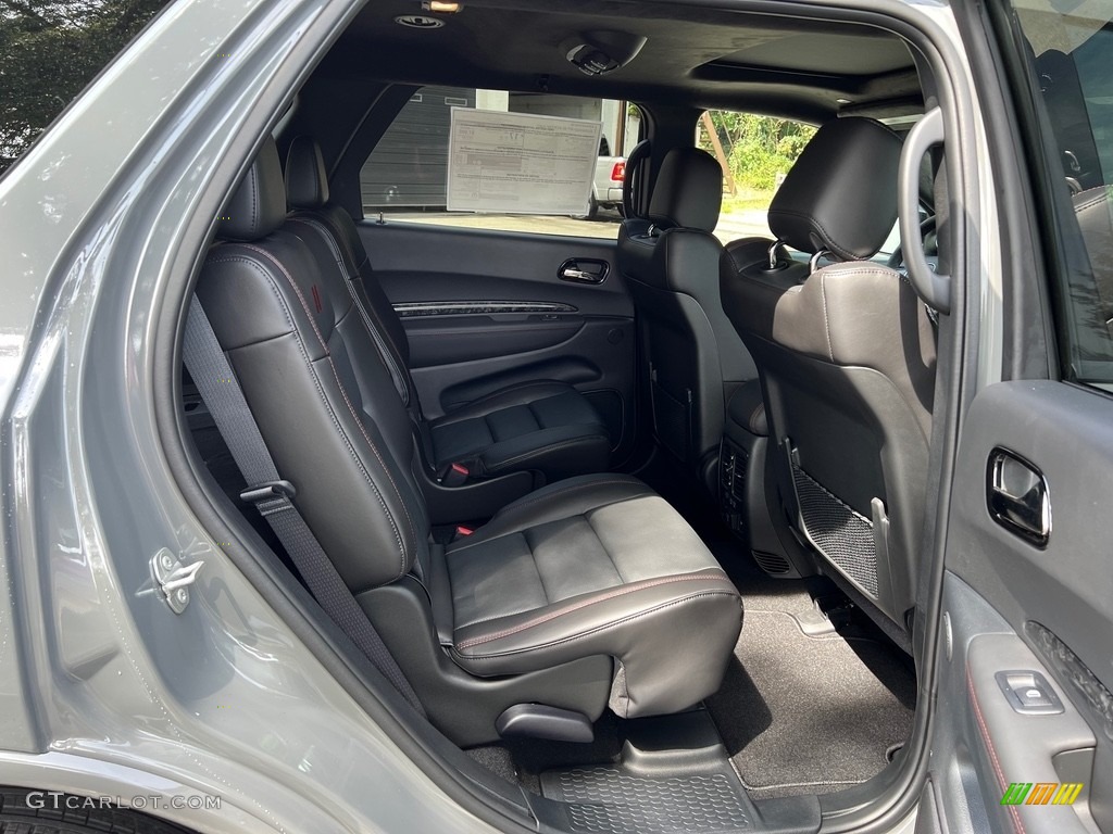 2023 Dodge Durango R/T Blacktop AWD Rear Seat Photos