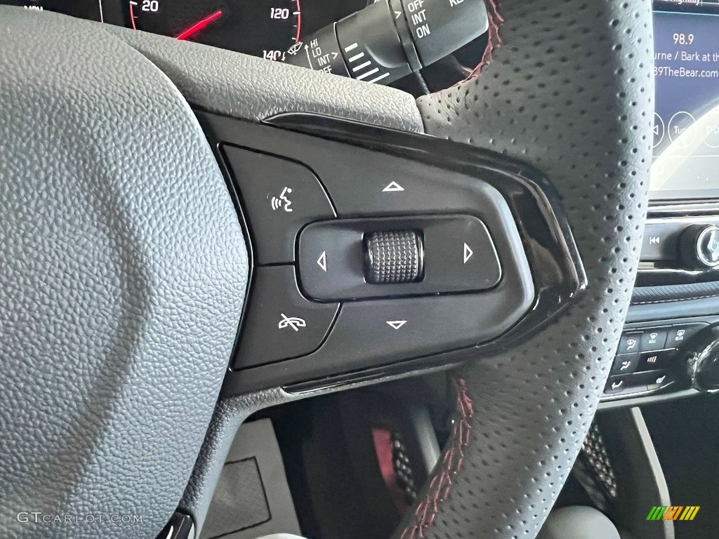 2023 Chevrolet TrailBlazer RS Steering Wheel Photos