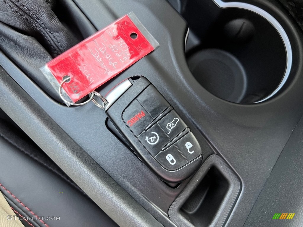 2023 Dodge Durango R/T Blacktop AWD Keys Photos