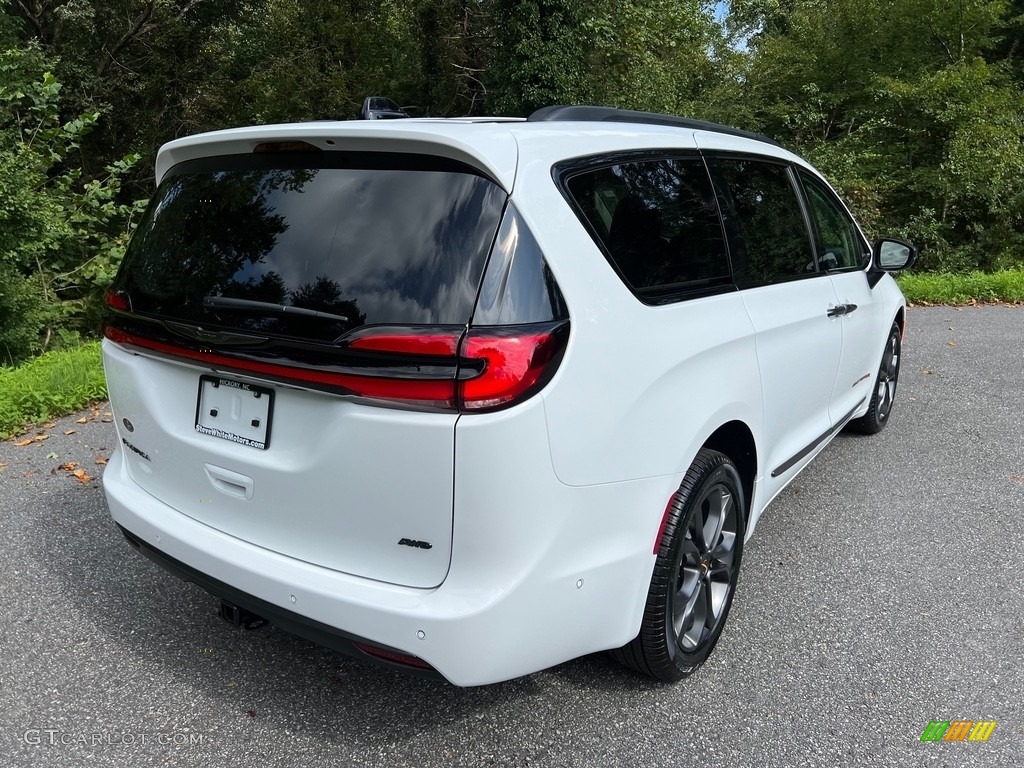 2023 Pacifica Touring L Road Tripper AWD - Bright White / Black/Alloy photo #6