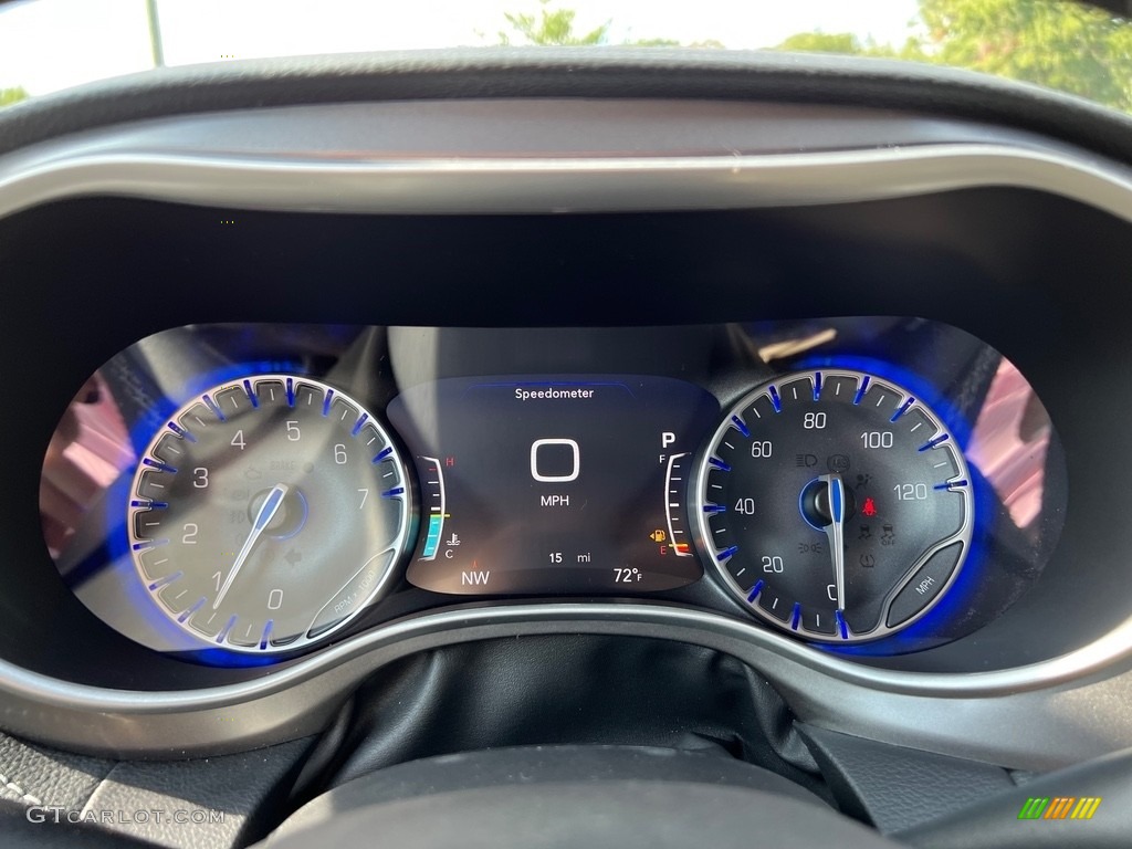 2023 Chrysler Pacifica Touring L Road Tripper AWD Gauges Photo #146559200