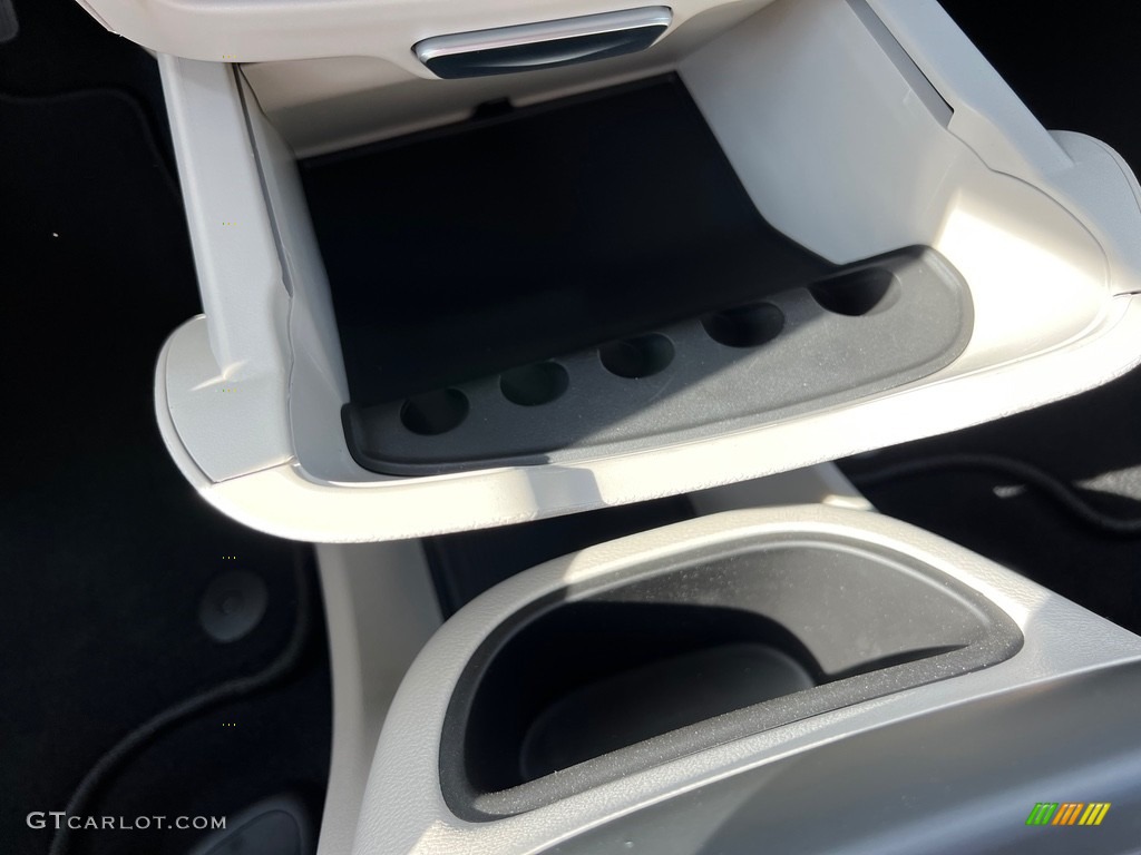 2023 Pacifica Touring L Road Tripper AWD - Bright White / Black/Alloy photo #29