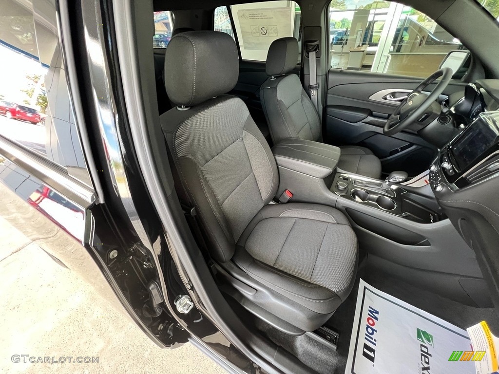 2023 Traverse LT - Mosaic Black Metallic / Jet Black photo #25