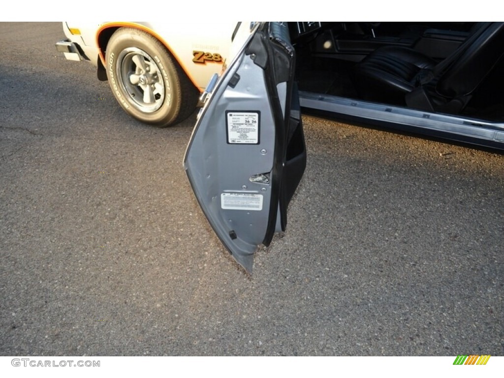 1977 Chevrolet Camaro Z28 Coupe Door Panel Photos