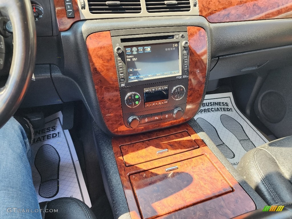 2012 Tahoe LTZ 4x4 - White Diamond Tricoat / Ebony photo #27