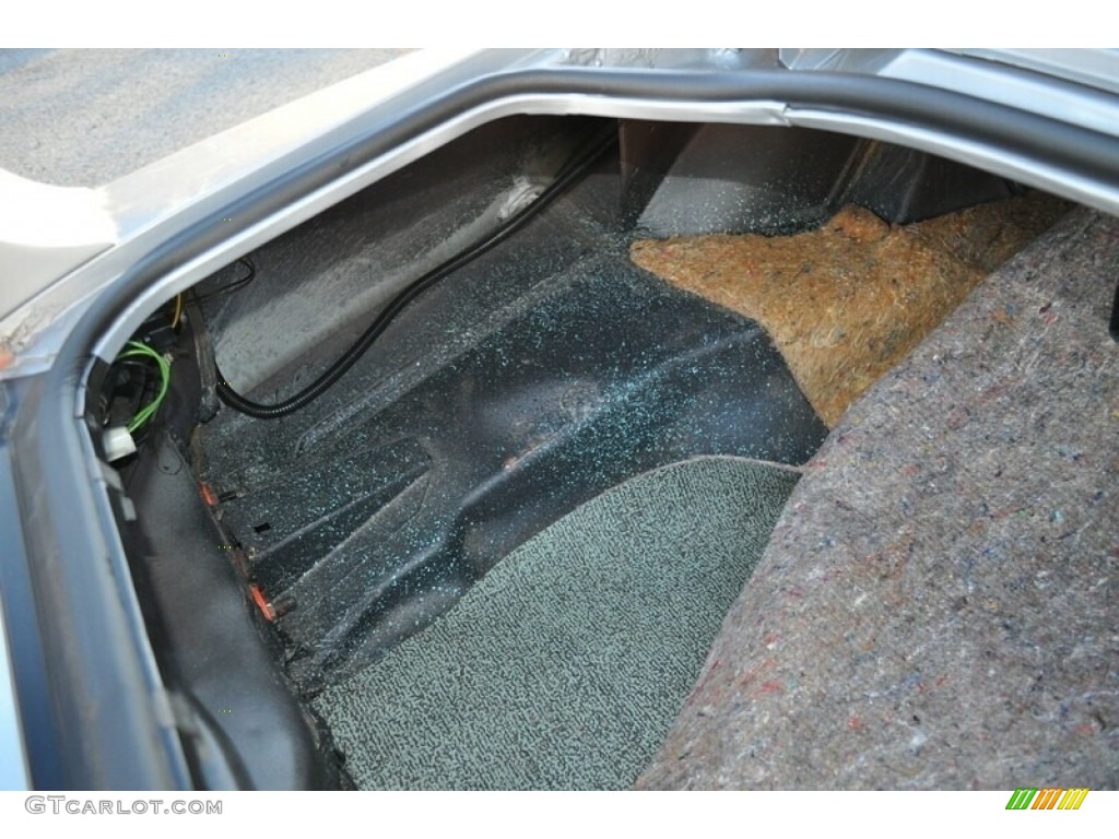 1977 Chevrolet Camaro Z28 Coupe Trunk Photo #146559923