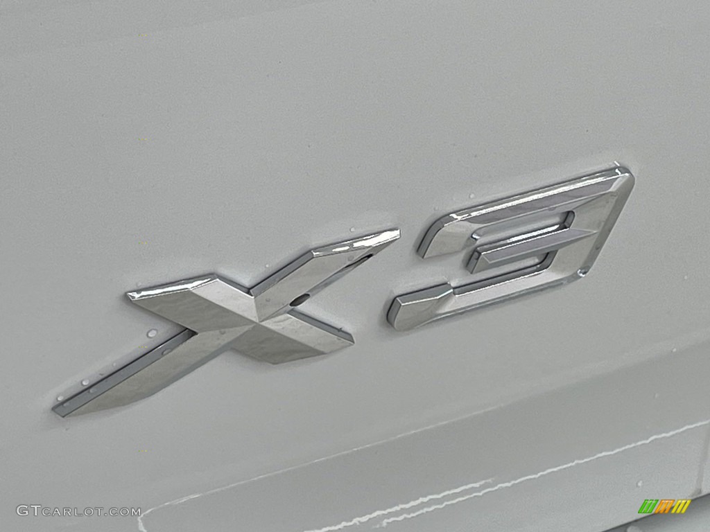2024 BMW X3 sDrive30i Marks and Logos Photo #146561052