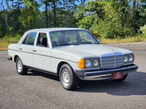 1980 Mercedes-Benz E Class