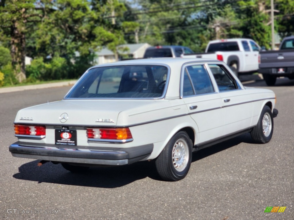 Pastel Gray 1980 Mercedes-Benz E Class 300 D Sedan Exterior Photo #146561724