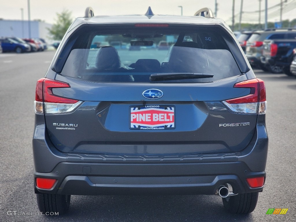 2023 Forester Limited - Magnetite Gray Metallic / Black photo #5