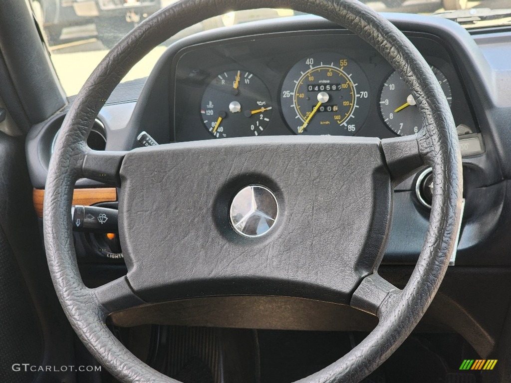1980 Mercedes-Benz E Class 300 D Sedan Steering Wheel Photos