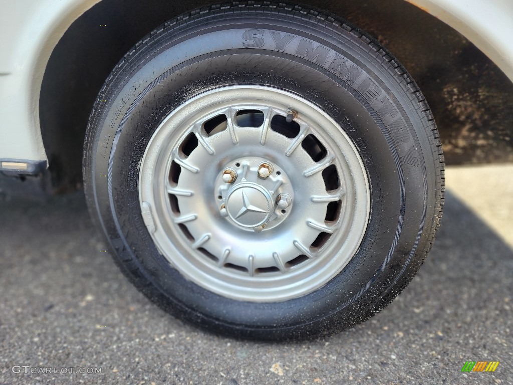 1980 Mercedes-Benz E Class 300 D Sedan Wheel Photo #146562043