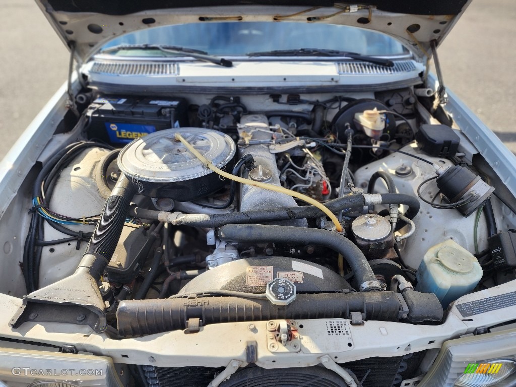 1980 Mercedes-Benz E Class 300 D Sedan 3.0 Liter SOHC 10-Valve Diesel 5 Cylinder Engine Photo #146562186