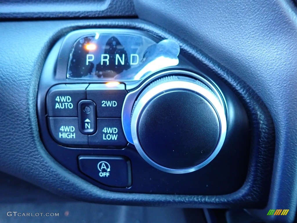 2024 Ram 1500 Big Horn Crew Cab 4x4 8 Speed Automatic Transmission Photo #146562828