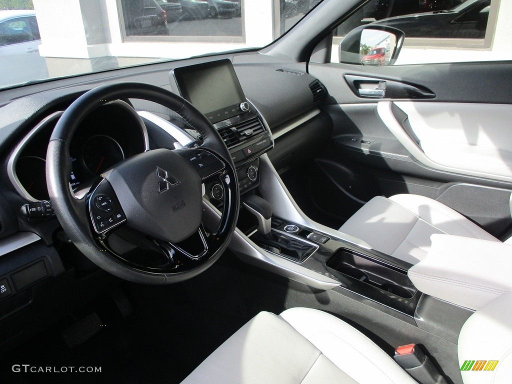 Light Gray Interior 2023 Mitsubishi Eclipse Cross SEL S-AWC Photo #146564373