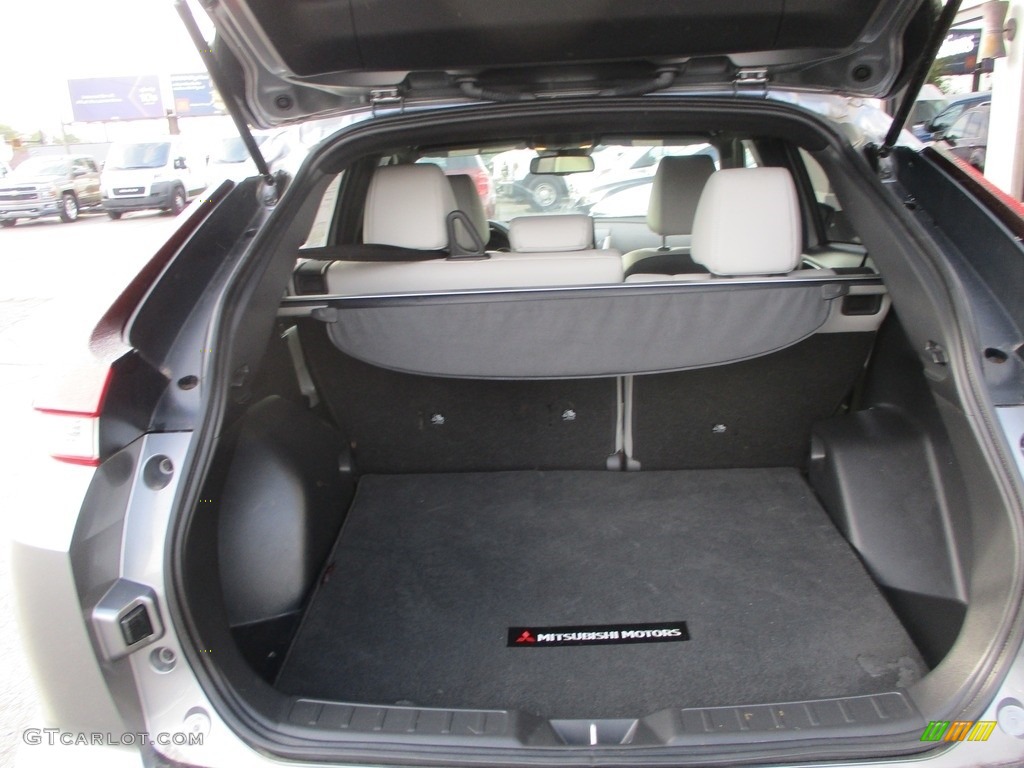 2023 Mitsubishi Eclipse Cross SEL S-AWC Trunk Photo #146564501