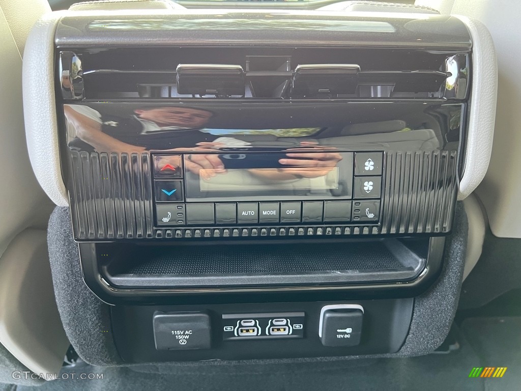 2023 Jeep Wagoneer L Base 4x4 Controls Photo #146564805