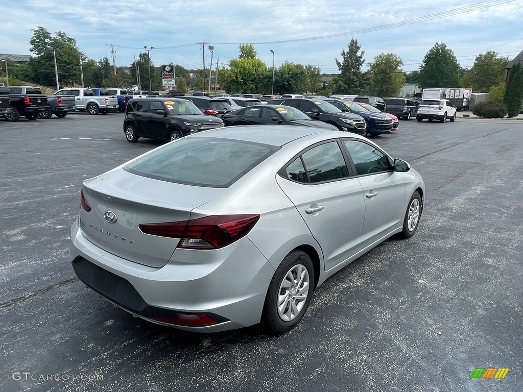 2019 Elantra SE - Symphony Silver / Black photo #6