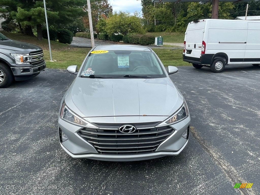 2019 Elantra SE - Symphony Silver / Black photo #8