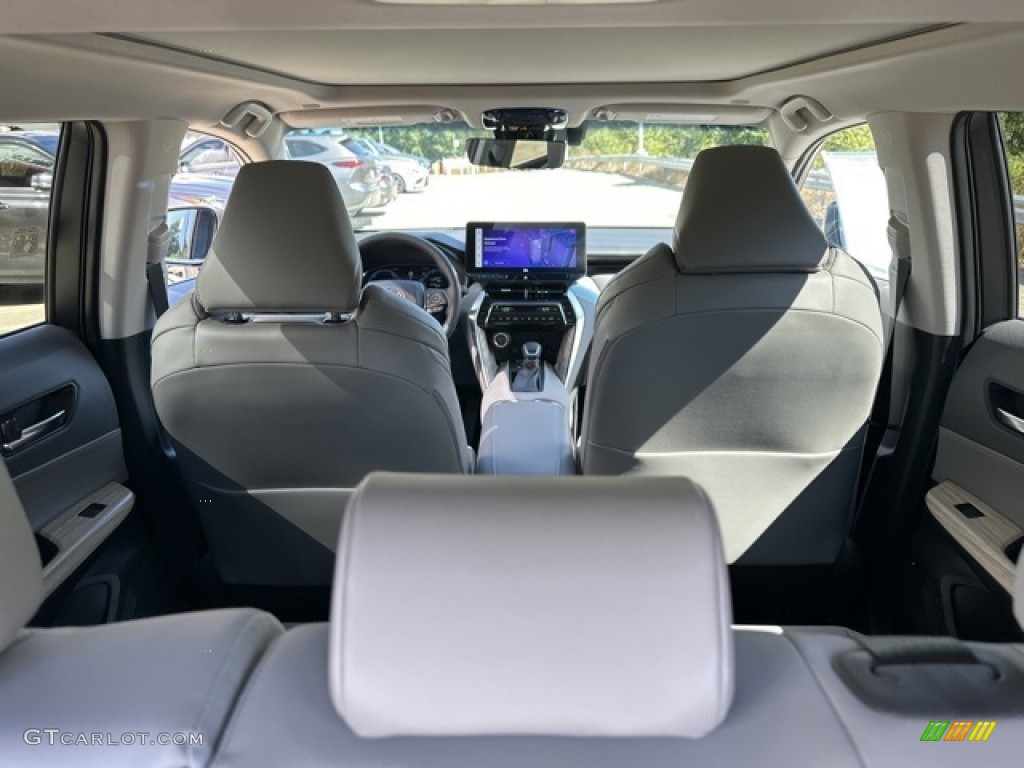 2023 Venza Limited AWD - Titanium Glow / Boulder photo #22