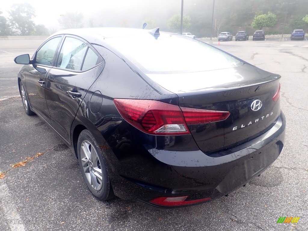 2020 Elantra Value Edition - Phantom Black / Beige photo #2