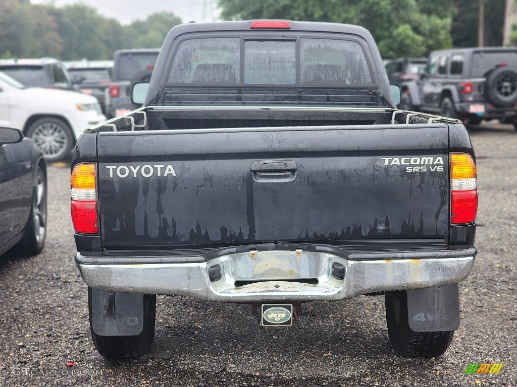 2004 Tacoma V6 TRD Xtracab 4x4 - Black Sand Pearl / Charcoal photo #4