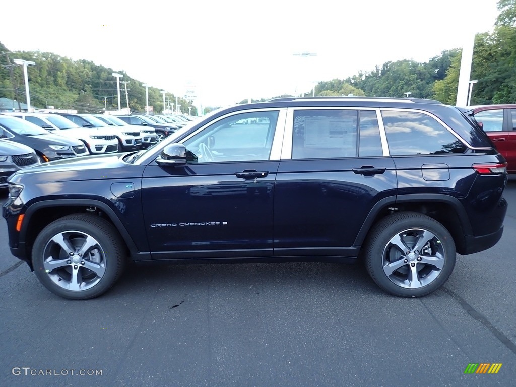 2024 Grand Cherokee 4XE - Midnight Sky / Global Black photo #2