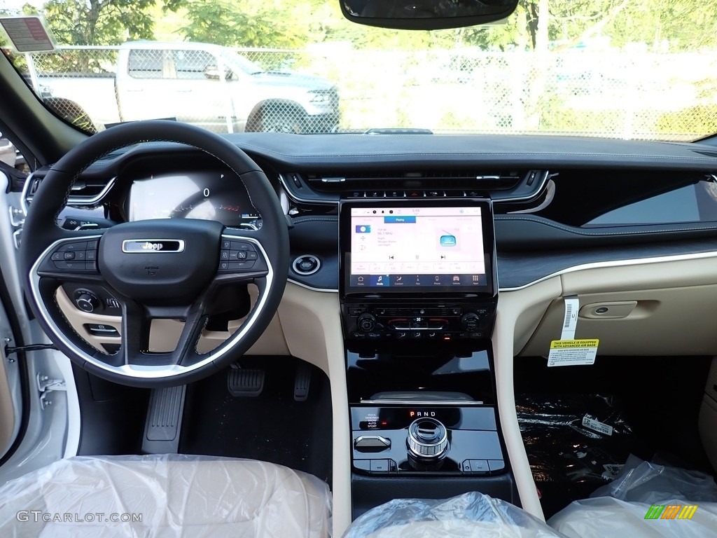 2024 Jeep Grand Cherokee 4XE Wicker Beige/Global Black Dashboard Photo #146569580