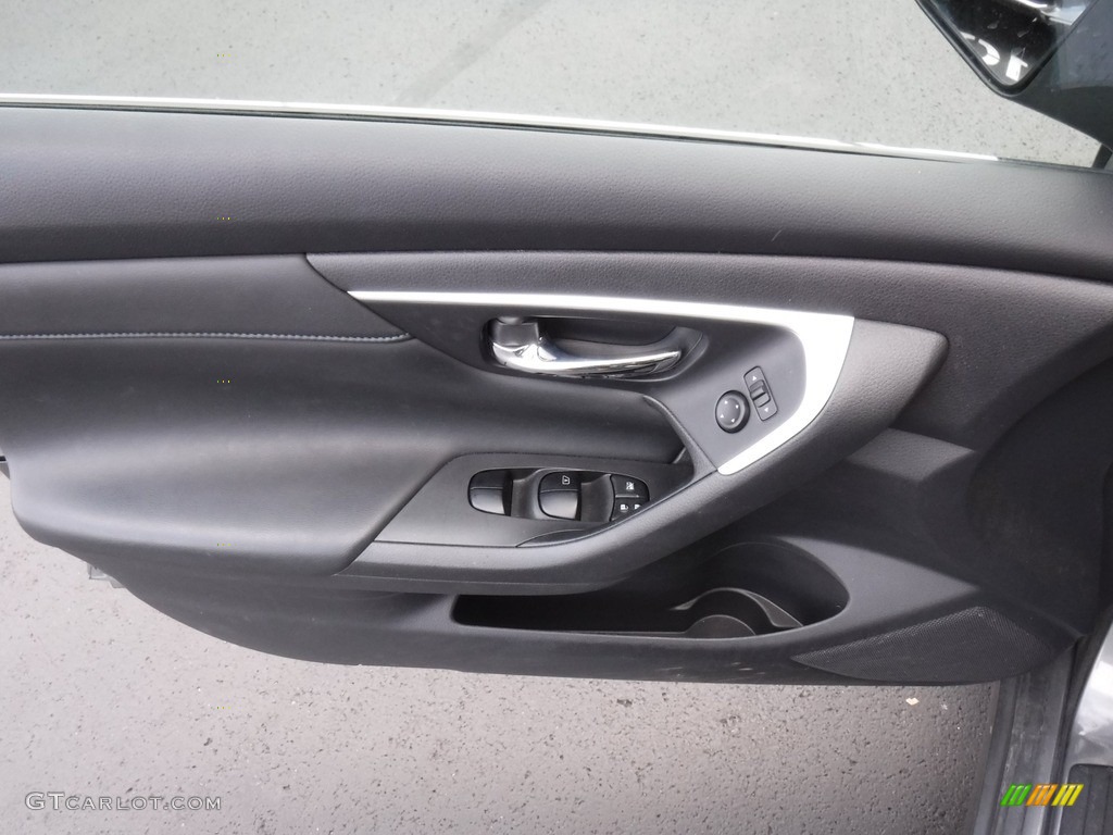 2017 Altima 2.5 SR - Gun Metallic / Charcoal photo #9
