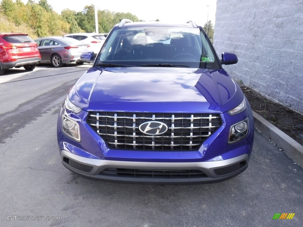 2022 Venue SEL - Intense Blue / Black photo #5
