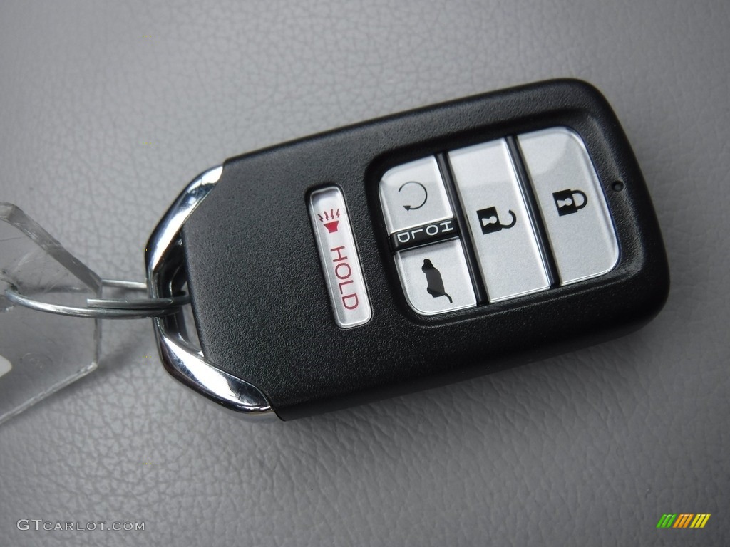 2018 Honda Pilot EX-L AWD Keys Photos