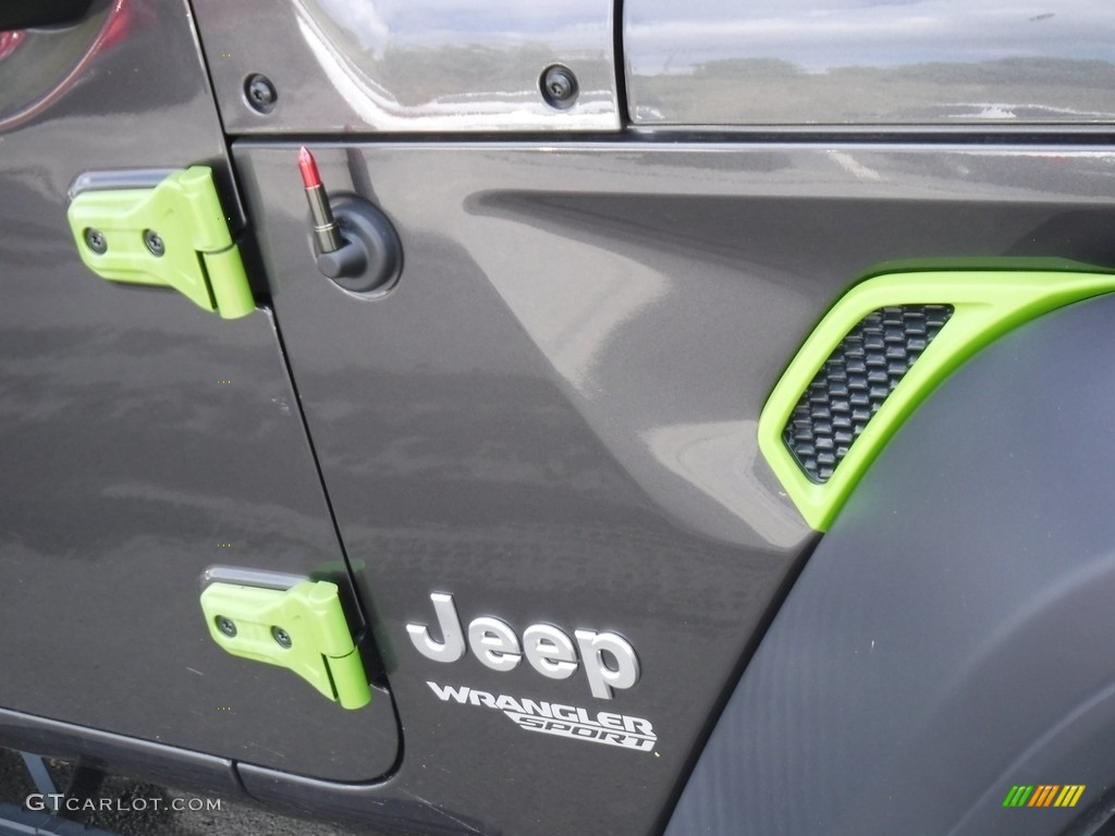 2020 Wrangler Sport 4x4 - Granite Crystal Metallic / Black photo #3