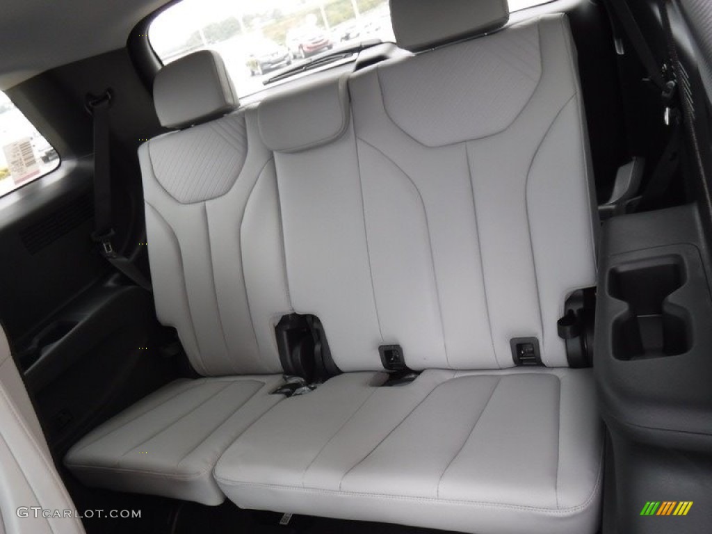 Gray/Black Interior 2024 Hyundai Palisade SEL AWD Photo #146572511