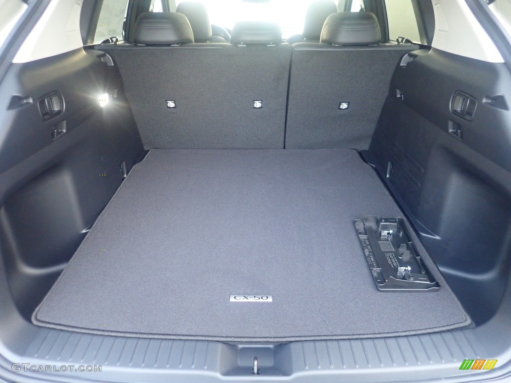2024 Mazda CX-50 Turbo Premium AWD Trunk Photos