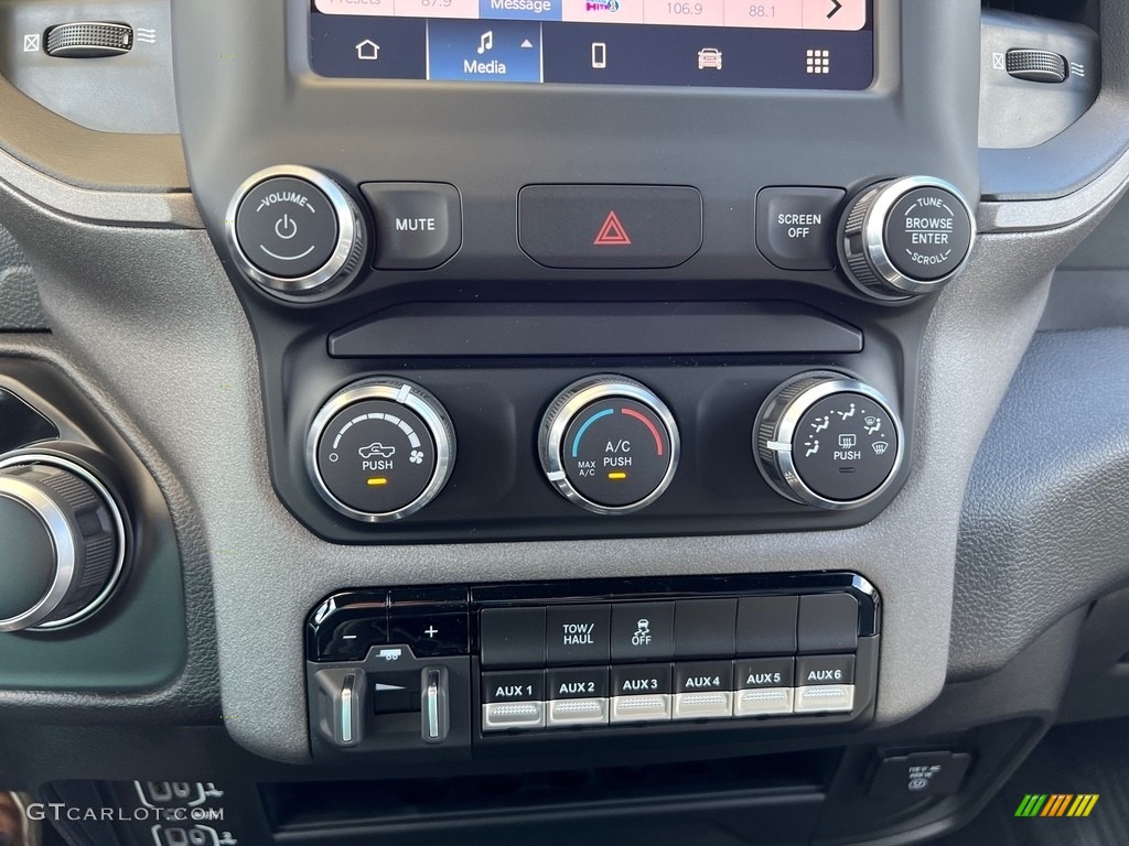 2024 Ram 2500 Tradesman Crew Cab 4x4 Controls Photo #146573779