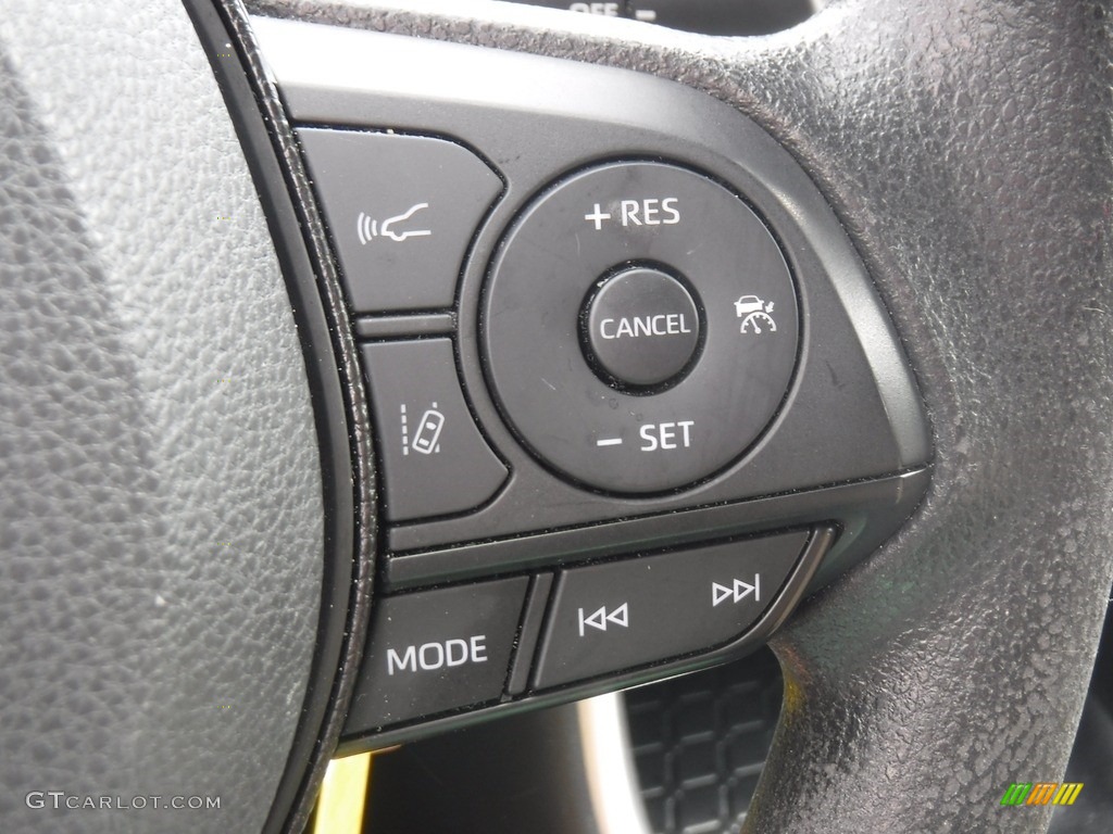 2021 Toyota RAV4 LE AWD Steering Wheel Photos