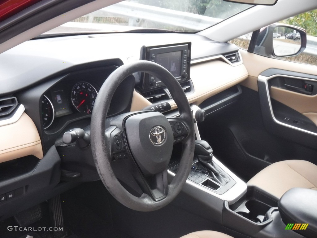 2021 Toyota RAV4 LE AWD Dashboard Photos